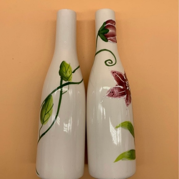 2 Hand painted bud vases with colorful flowers  7" - Picture 11 of 11